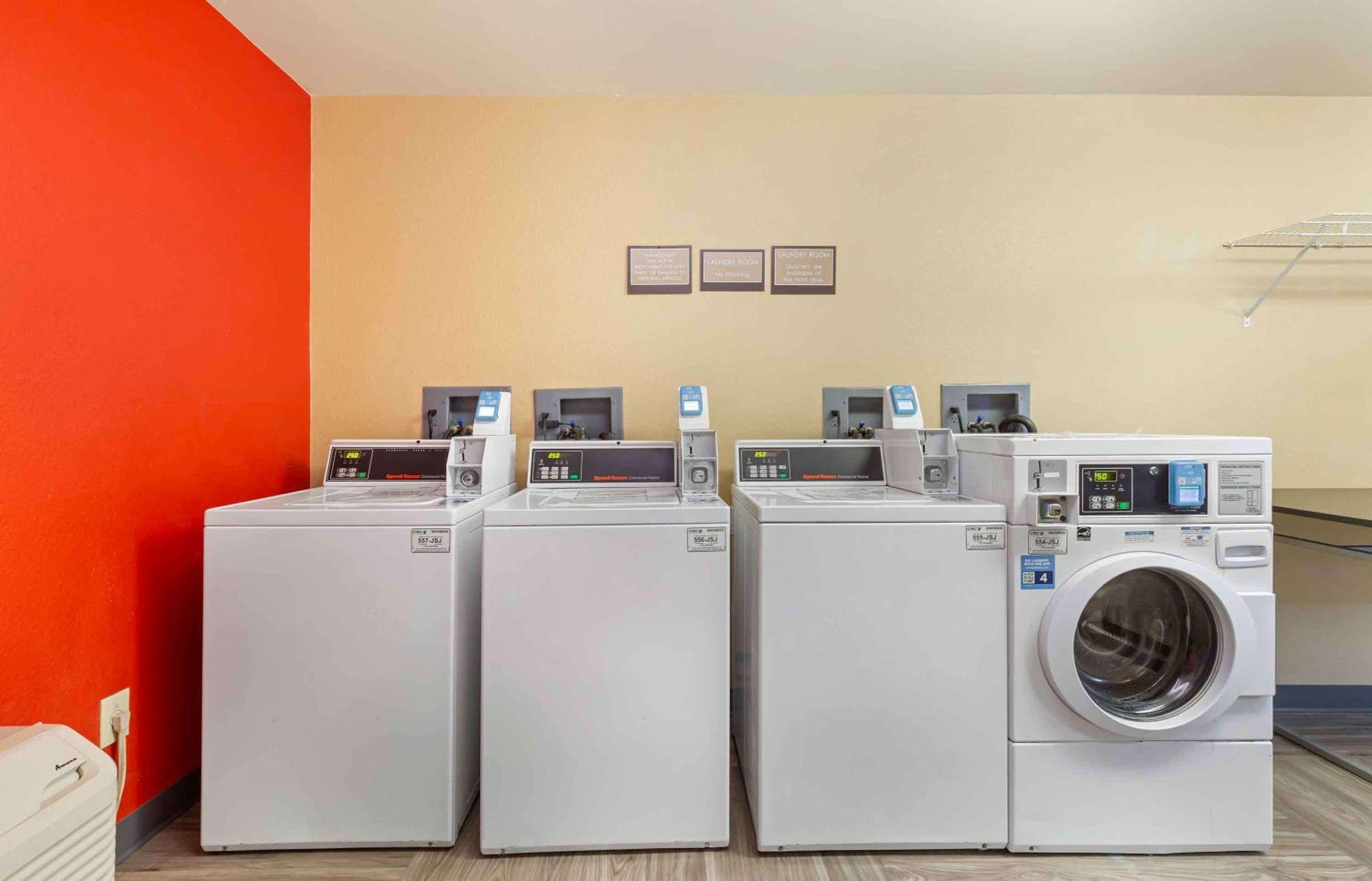 Extended Stay America Suites - Washington, Dc - Landover Ларго Екстериор снимка