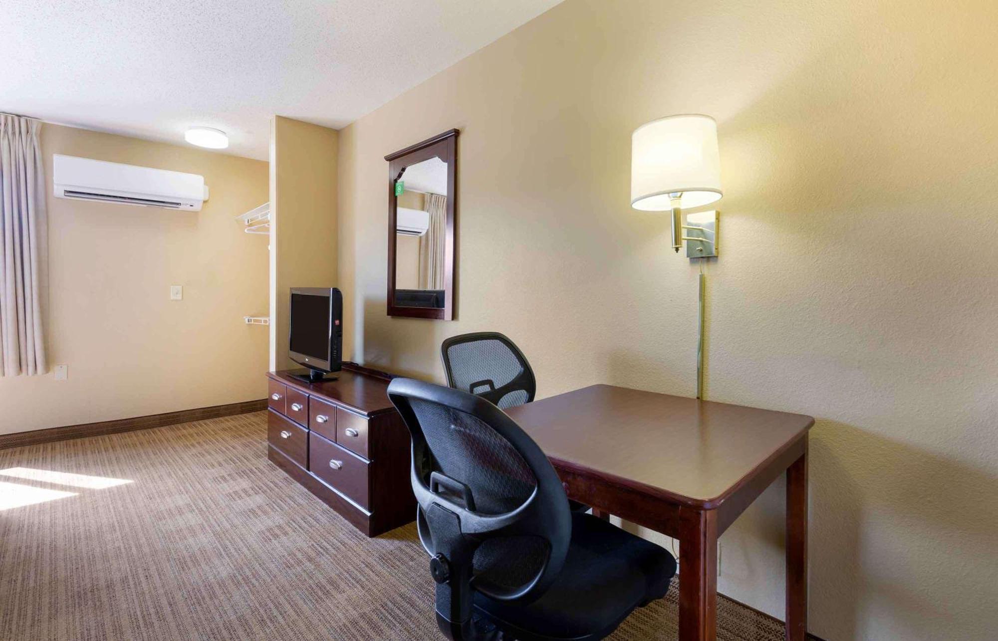 Extended Stay America Suites - Washington, Dc - Landover Ларго Екстериор снимка
