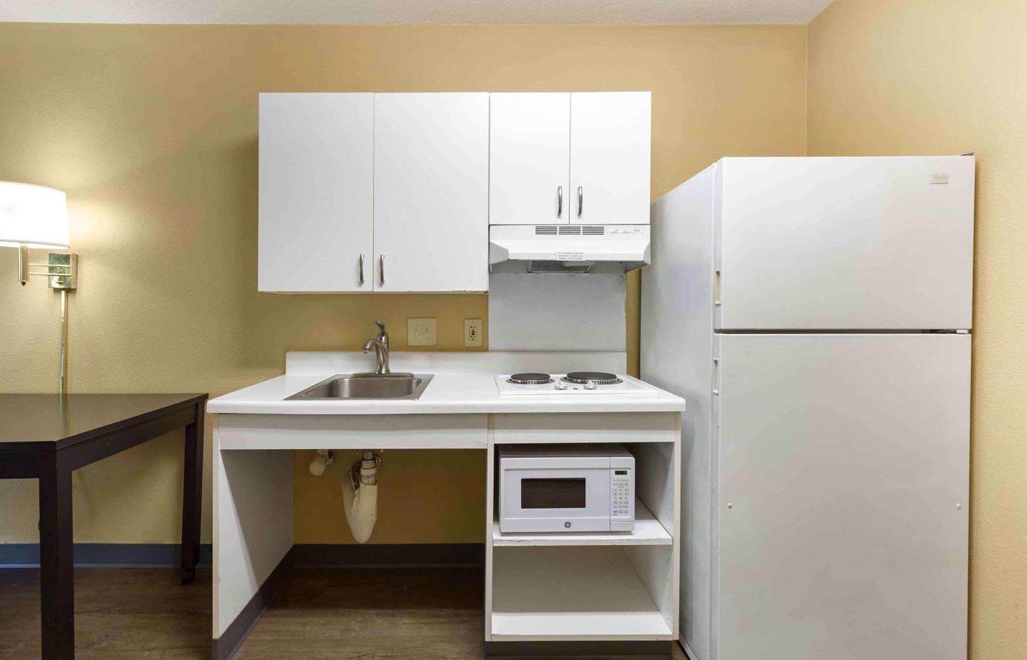 Extended Stay America Suites - Washington, Dc - Landover Ларго Екстериор снимка