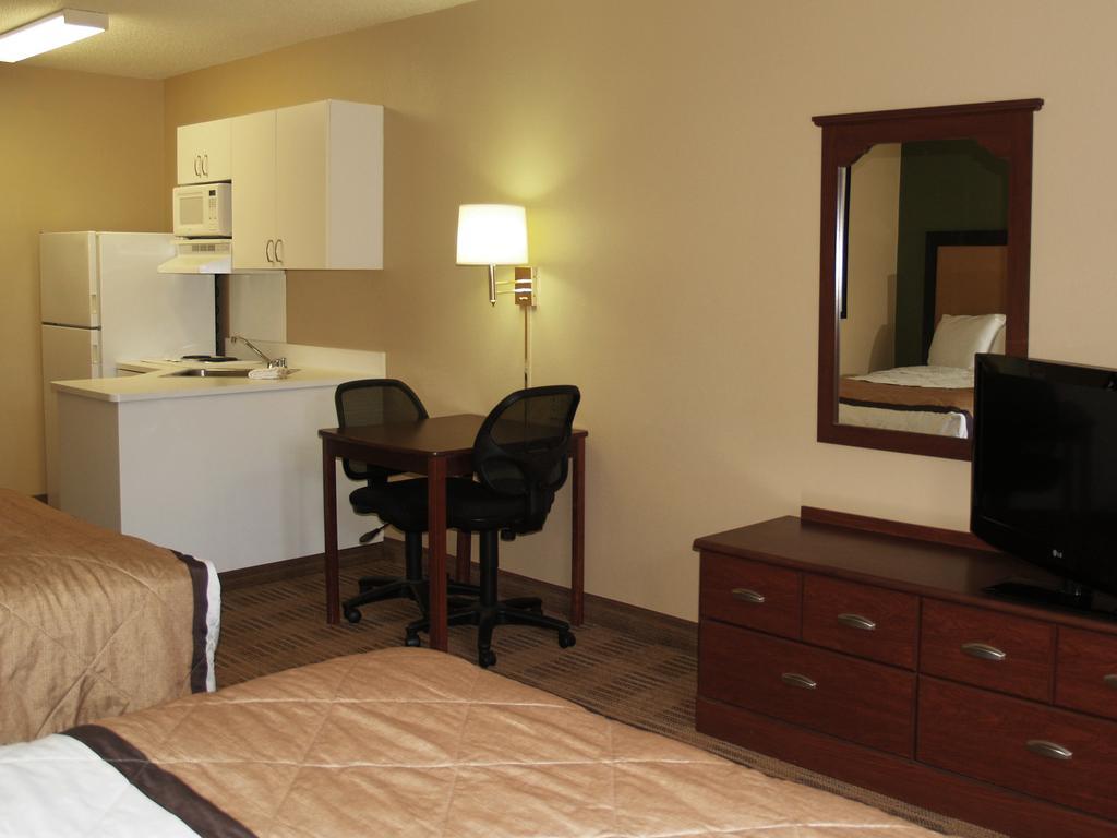 Extended Stay America Suites - Washington, Dc - Landover Ларго Екстериор снимка