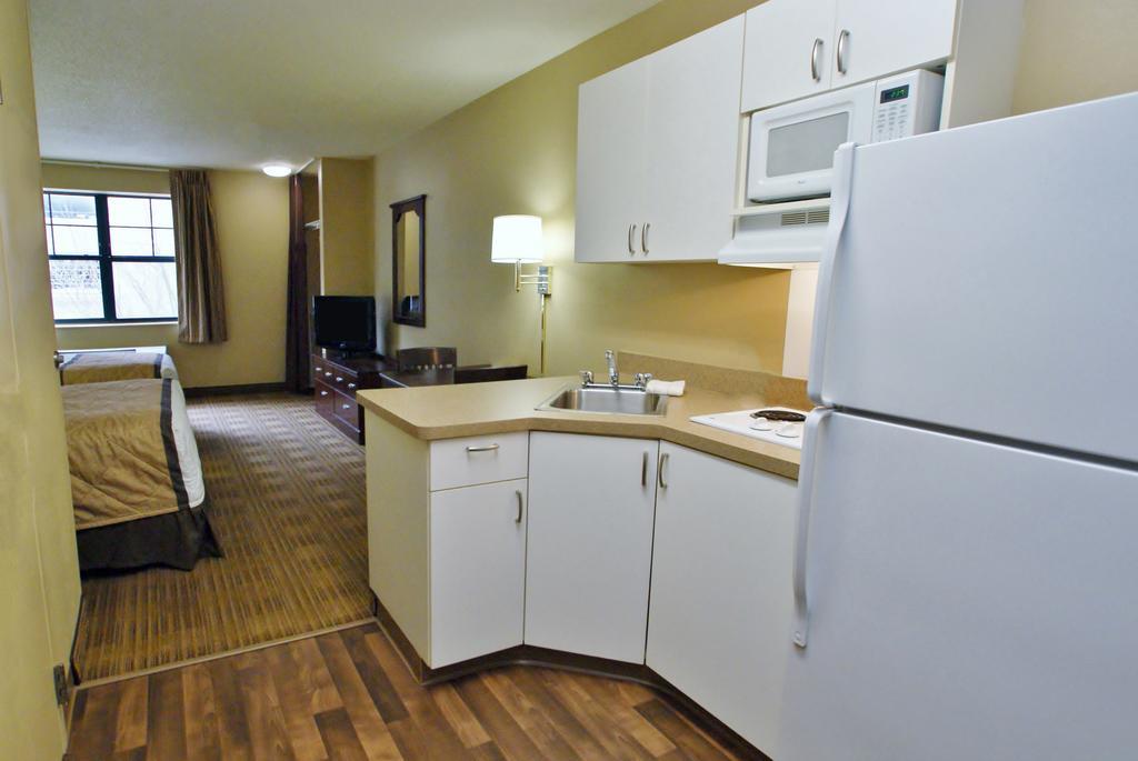 Extended Stay America Suites - Washington, Dc - Landover Ларго Екстериор снимка